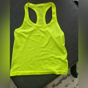 Lululemon Swiftly Tech Racerback race length tank size 10 top sleeveless yoga